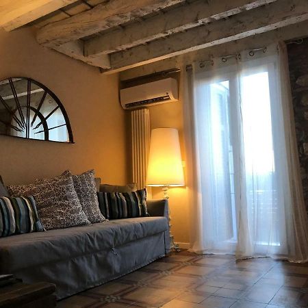 Romantic And Cozy Flat เวโรนา ภายนอก รูปภาพ