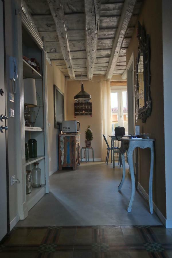 Romantic And Cozy Flat เวโรนา ภายนอก รูปภาพ