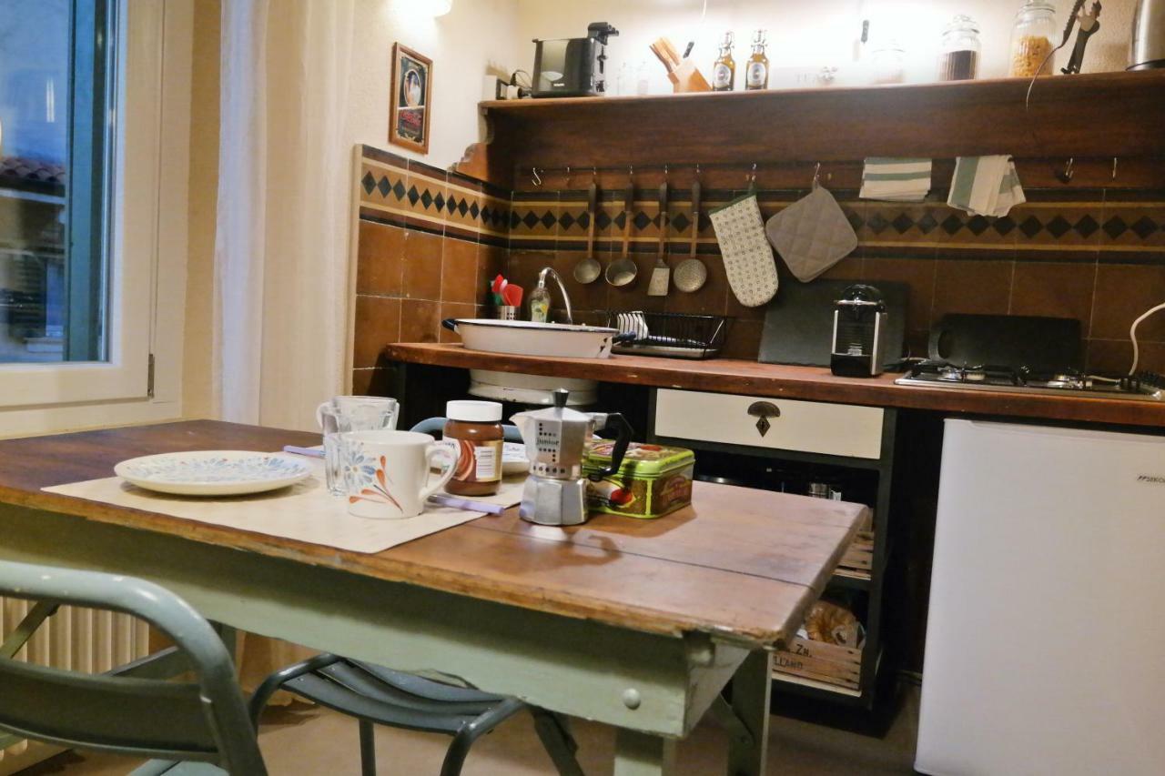 Romantic And Cozy Flat เวโรนา ภายนอก รูปภาพ